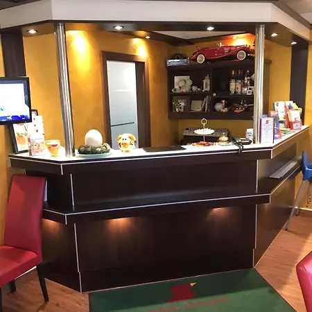 Sperling Mit E-ladestation Hotel