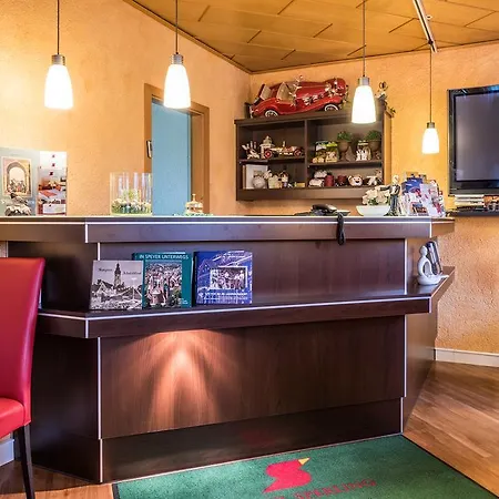 Hotel Sperling Mit E-ladestation Speyer