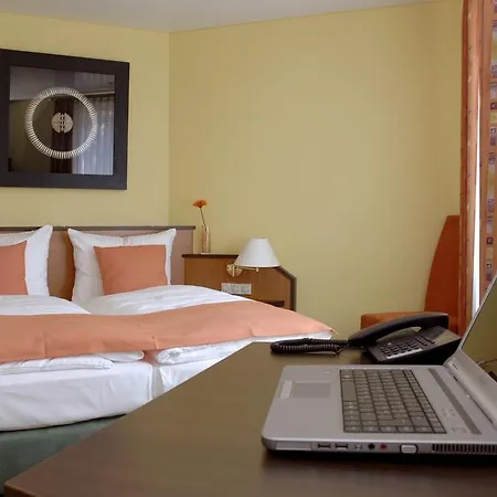 Sperling Mit E-ladestation 3*