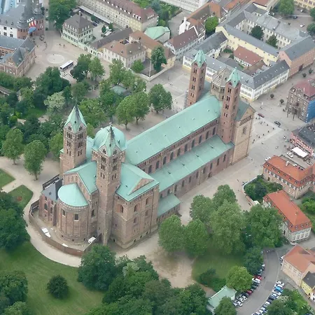 Hotel Sperling Mit E-ladestation