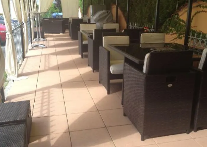 Sperling Mit E-ladestation ホテル スパイヤー