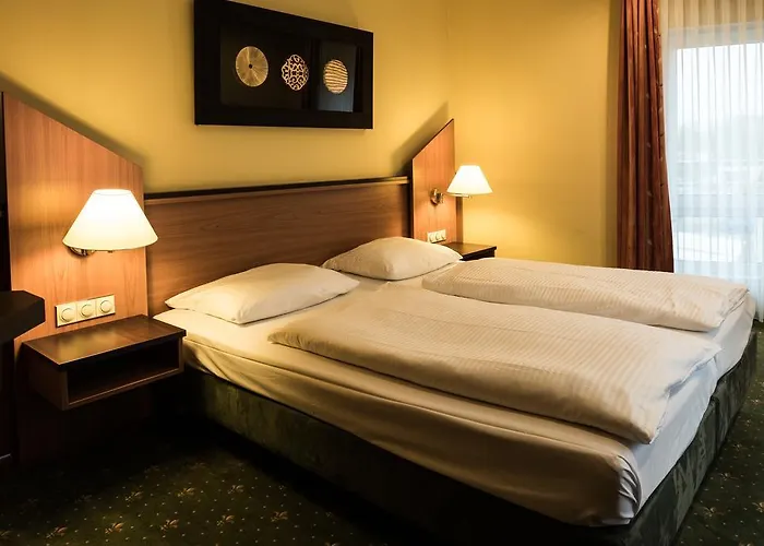 Hotell Sperling Mit E-ladestation 3*