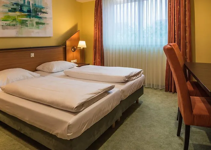 Sperling Mit E-ladestation Hotel 3*