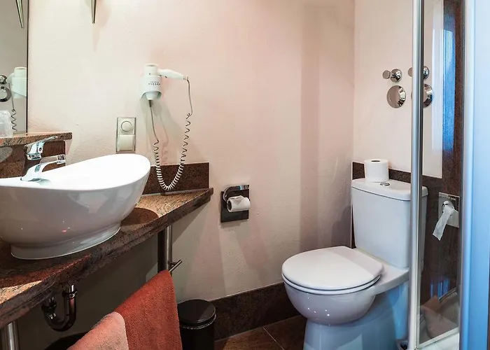 Sperling Mit E-ladestation Hotel